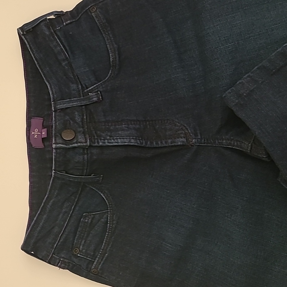 NYDJ Dark Indigo Straight Leg Jeans EUC - Picture 12 of 16